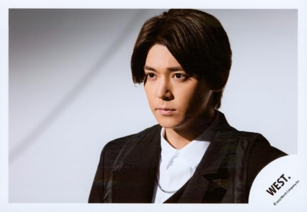 Amazon.co.jp: WEST. 公式生写真 （小瀧望）WA01195 : おもちゃ